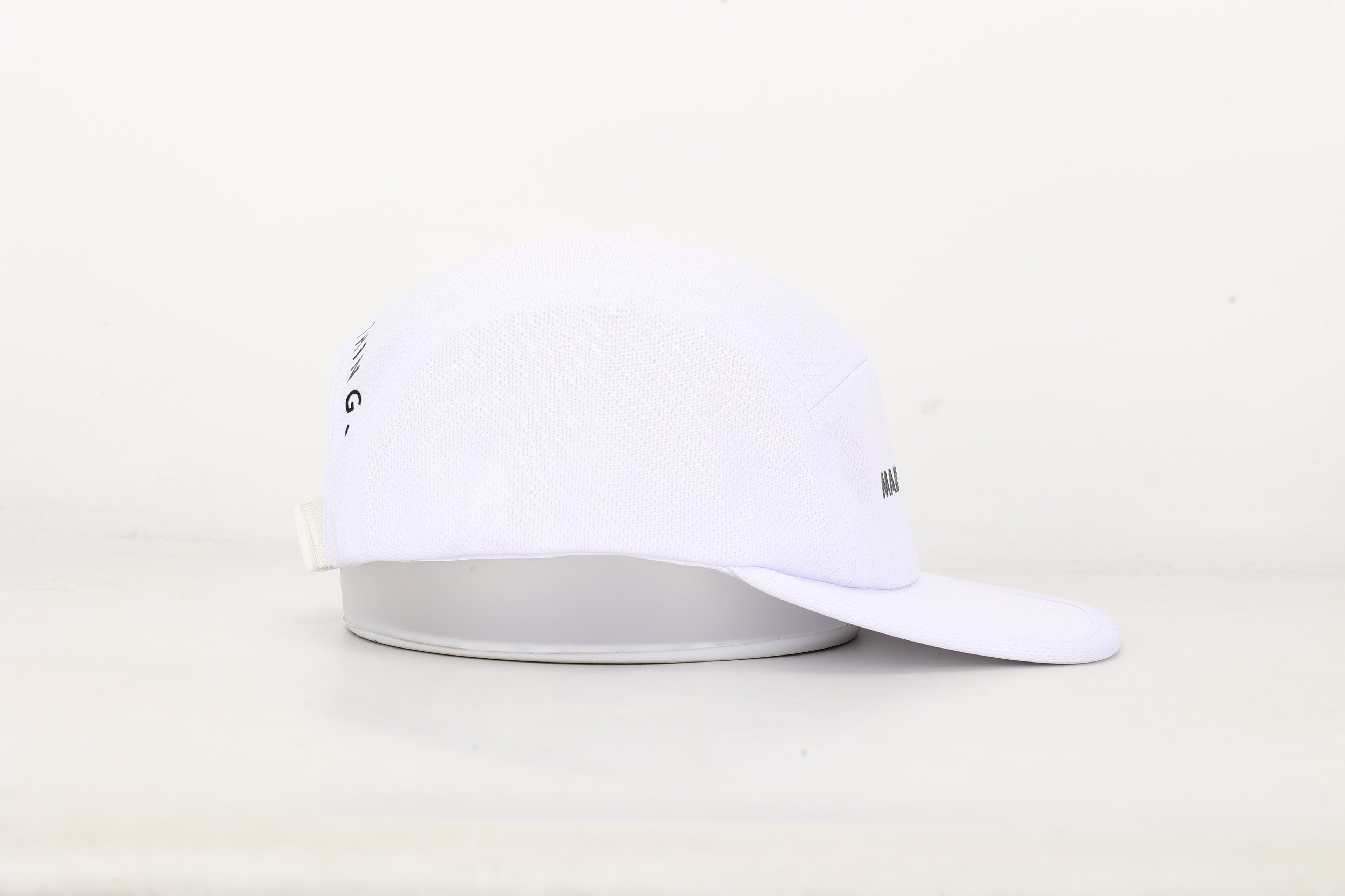 DO HARD THINGS Performance Cap